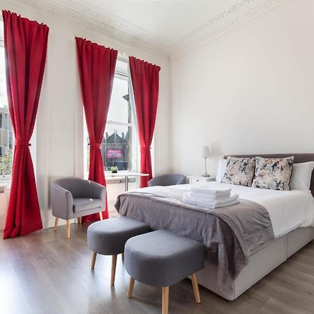 Modern Studio Apartment In Prime Central Location Единбург Екстериор снимка